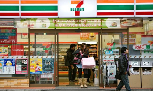 7 Eleven muốn mở rộng dịch vụ chia sẻ xe tại 1000 cửa hàng của Nhật Bản
