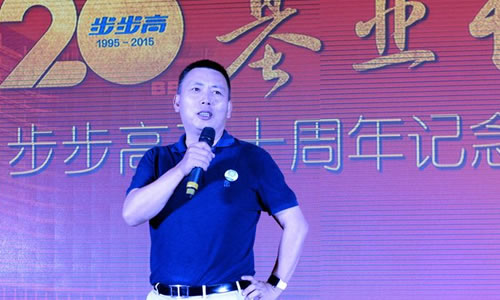 Nhà sáng lập Oppo, Vivo tiết lộ cách “trèo lên đầu” Apple tại Trung Quốc
