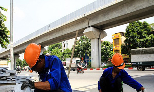 Thực hư đá lát vỉa hè quảng cáo bền 70 năm chỉ sau 1 năm đã nứt