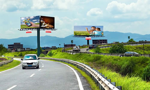 [OOH] Tìm hiểu về Trivision Billboard